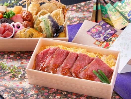 下田の宅配【お持ち帰り用　折詰二段重】